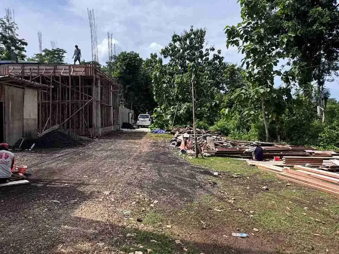 Di sewa kan tanah luas global 10.000m² yang terletak di kawasan Jl. pantai Balangan - Image 2 of 4
