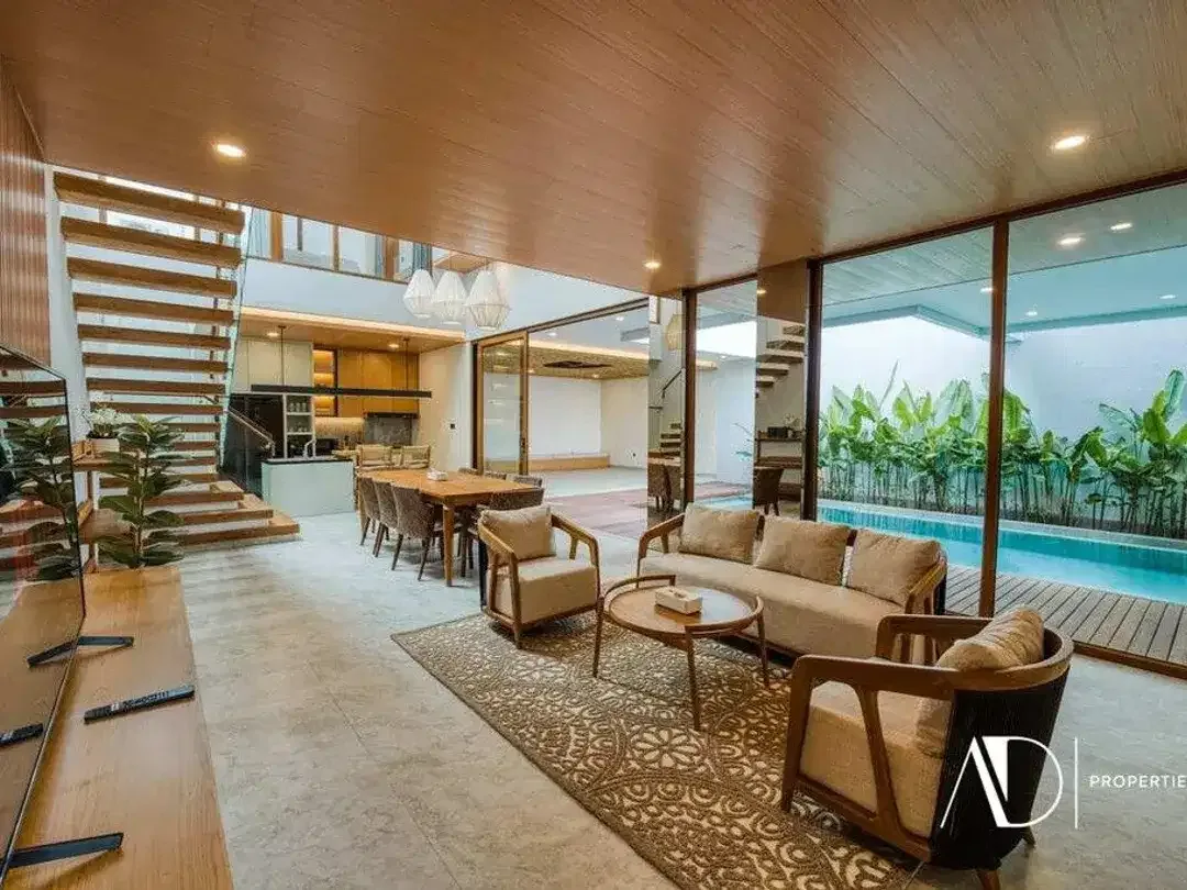 FREEHOLD | MODERN 4-BEDROOM VILLA IN PRIME BERAWA, CANGGU - Image 4 of 10
