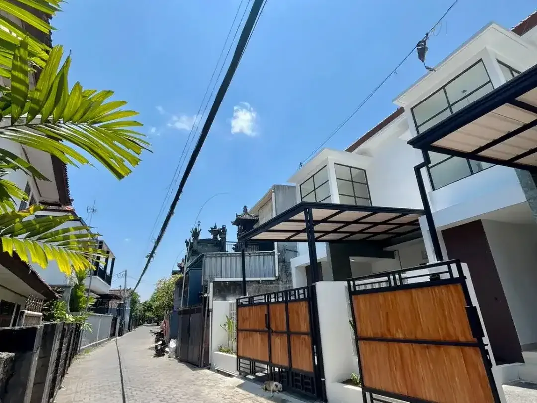 Dijual Rumah Brand New 2Lantai Gunung Andakasa Denpasar Barat - Image 1 of 10