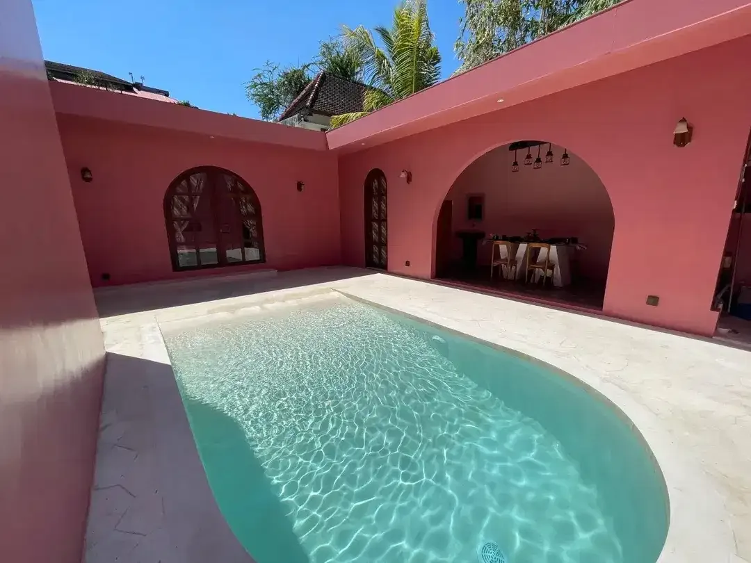 15-Year Leasehold Stunning Fully Furnished Villa in Prime Jimbaran Location, Just Minutes to the Beach - Image 1 of 10