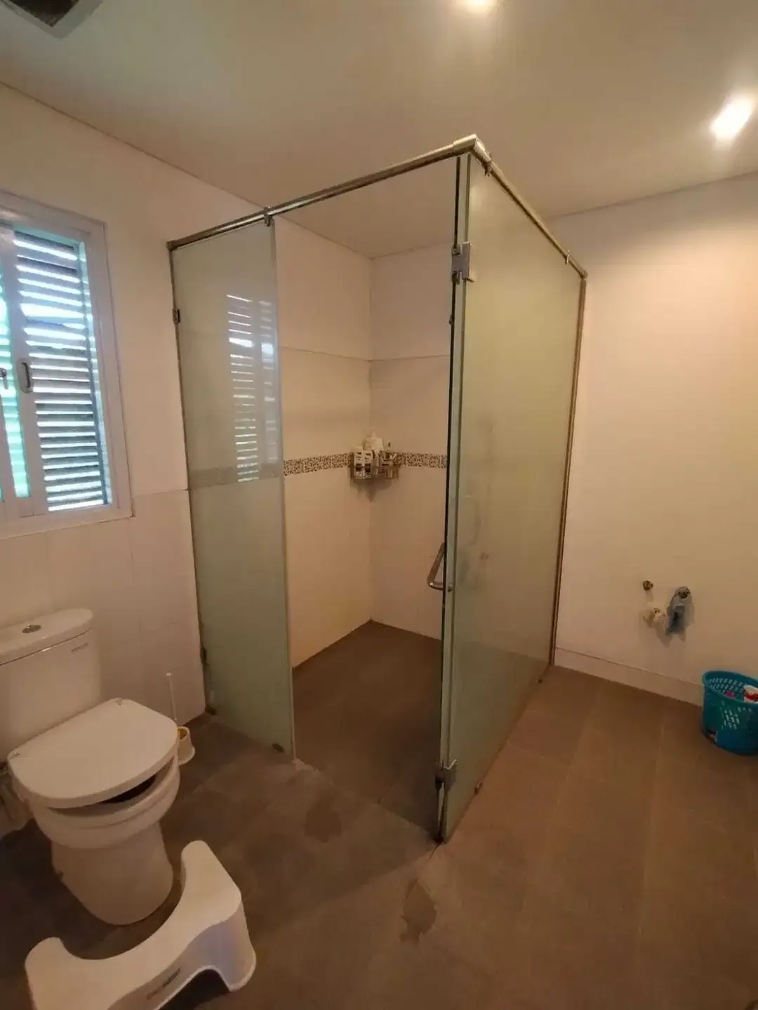 rumah minimalis di jimbaran,tanah msh luas, bs untuk perluasan - Image 2 of 10