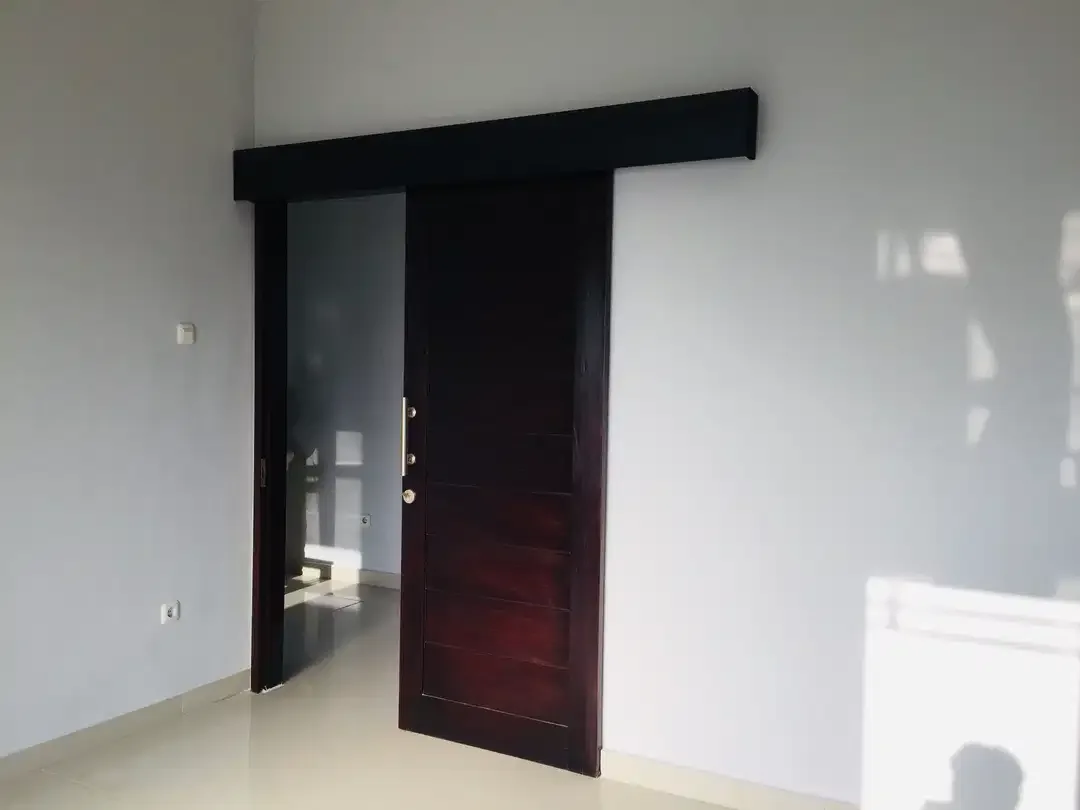 Dijual Cepat Rumah Minimalis 2 Lantai + Rooftop di Taman Giri Mumbul - Image 8 of 10
