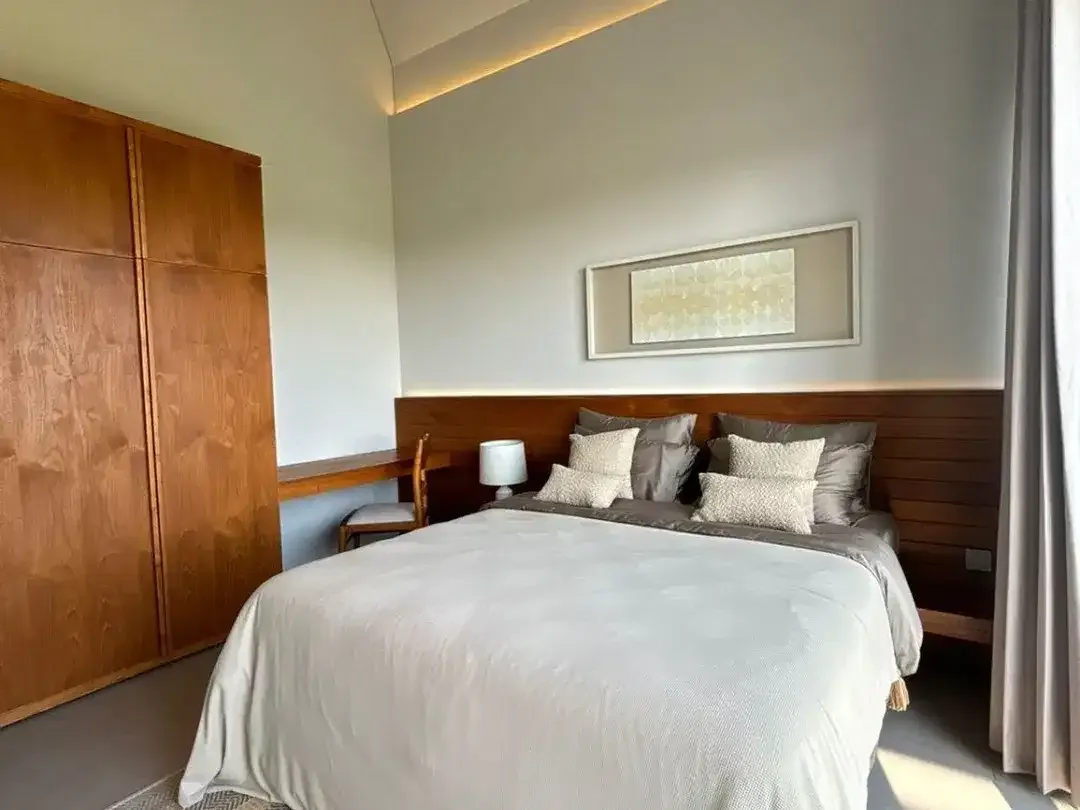 VILLA READY 3BR VIEW SAWAH ABADI PREMIUM LOKASI DI CANGGU PUSAT - Image 2 of 10