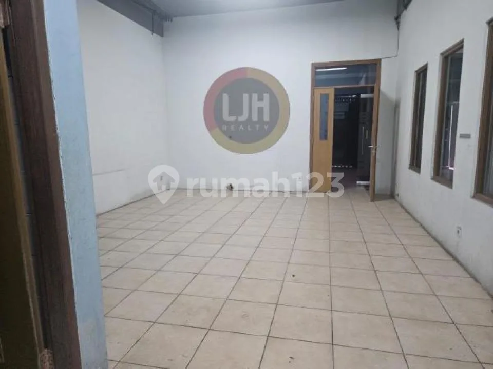 Shophouse for sale at Kuta, strategic location, Close to Ngurah Rai Airport - Image 4 of 4