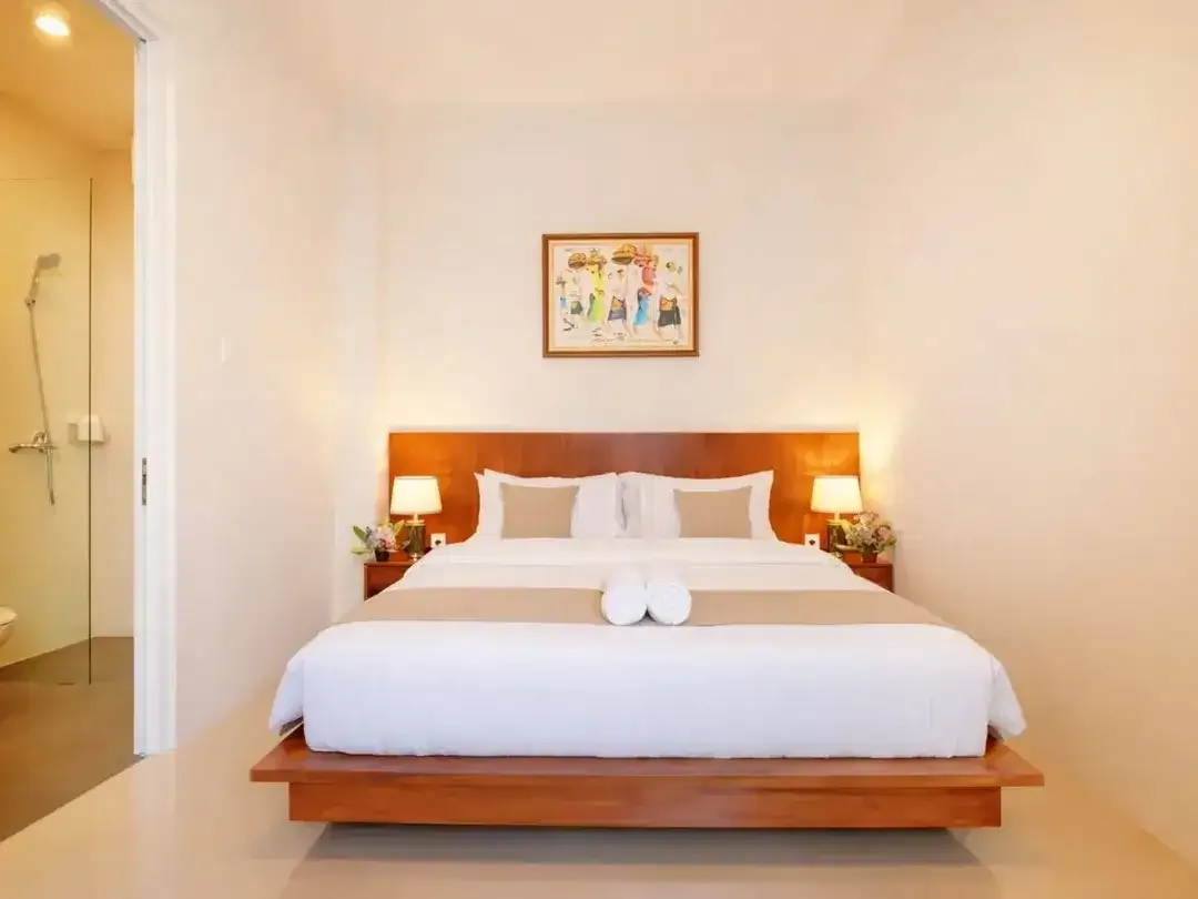 Villa Love Story - Image 4 of 9