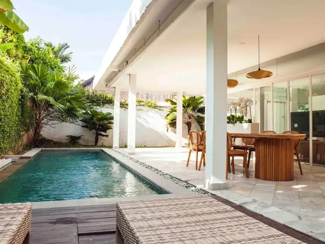 Freehold Villa For Sale in Central Beraban Seminyak Area - Image 5 of 10