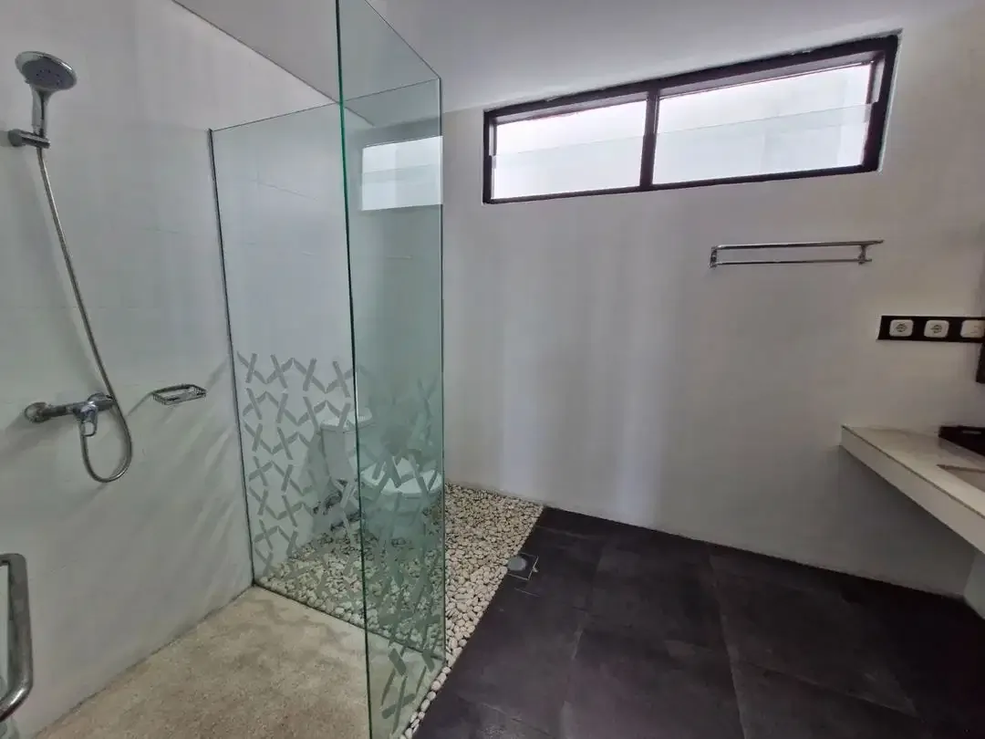 VILLA OCEAN VIEW DALAM KOMPLEKS DI NUSA DUA - Image 8 of 10