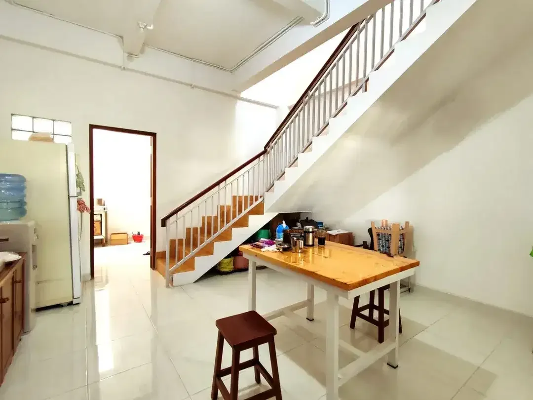 Rumah 2 Lantai Konsep Arsitektur Tropis Dijual, di Nusa Dua - Image 6 of 6