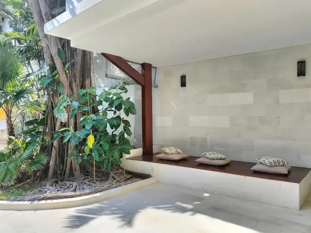 Villa Central Seminyak Bali - Image 5 of 10