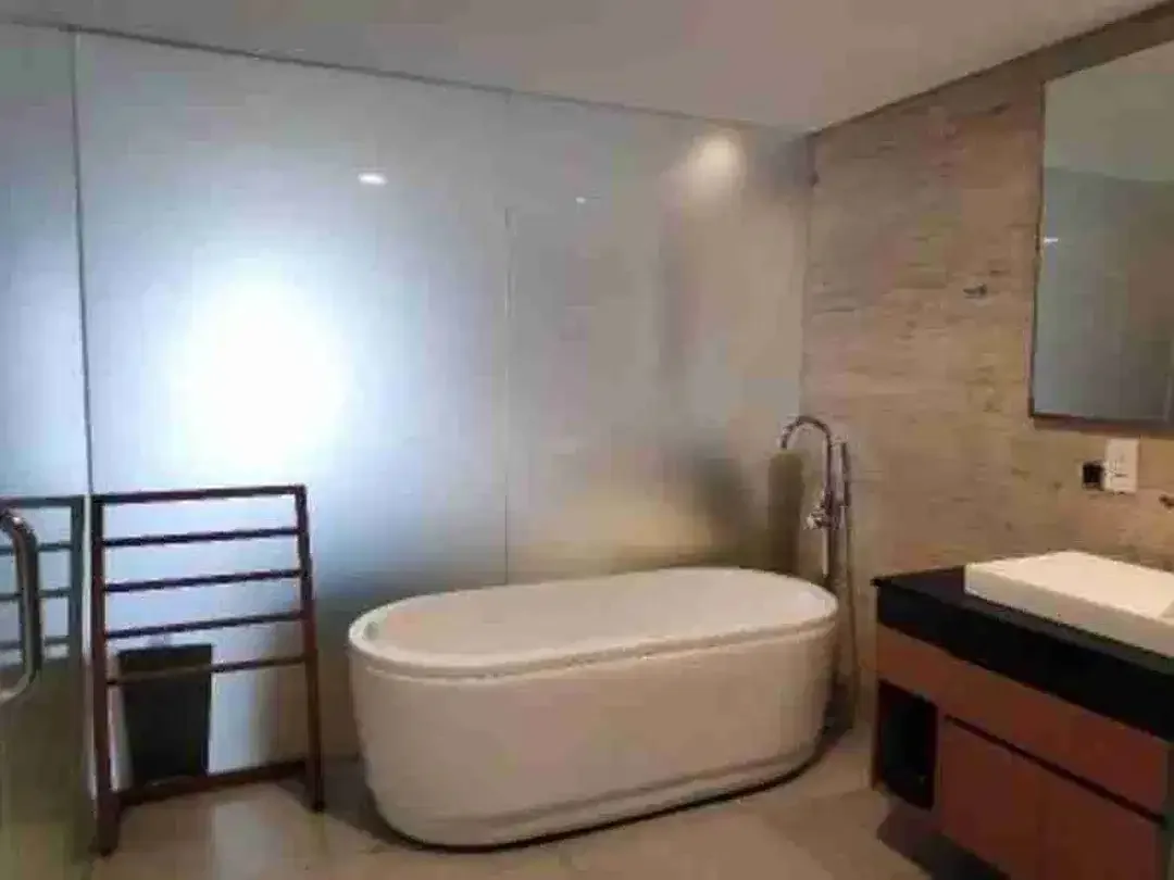 Dijual Via Lelang Hotel lokasi Komp Villa Kendal Jalan Petitenget  Kel Kerobokan Kelod Kec Kuta Kota Badung Bali - Image 3 of 5