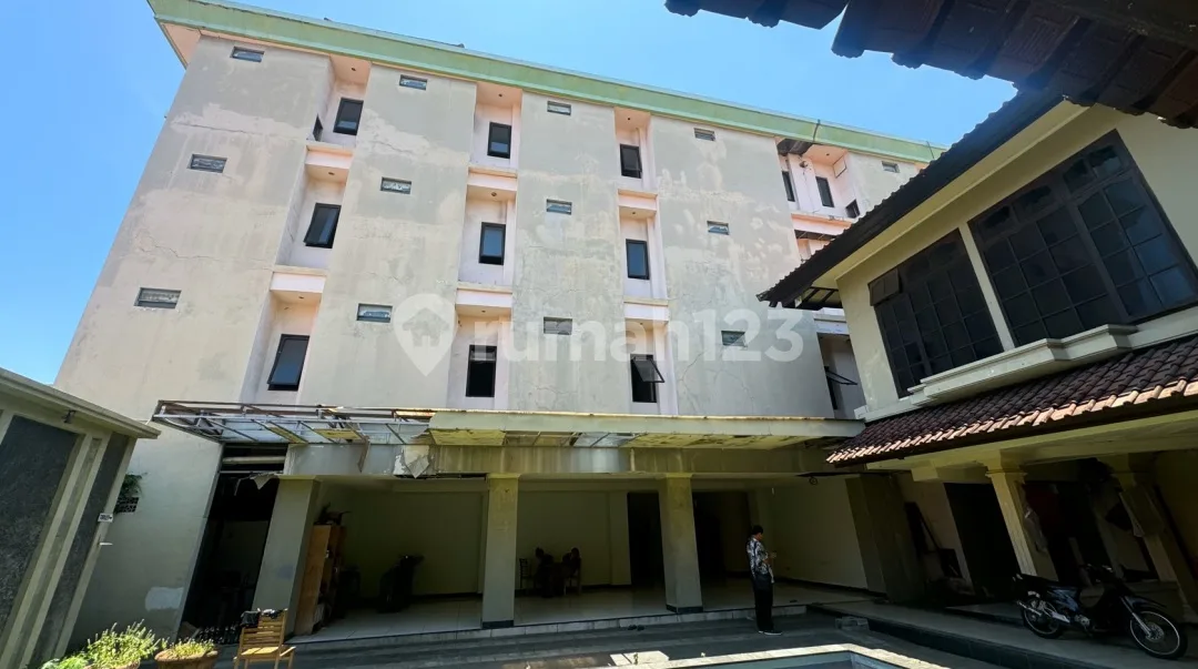 Jual Gedung 3 Lantai Ex Hotel di Kuta Bali. Lokasi Langka. Cocok Komersial, Rumah Sakit, Hotel, Resto Dll - Image 3 of 4