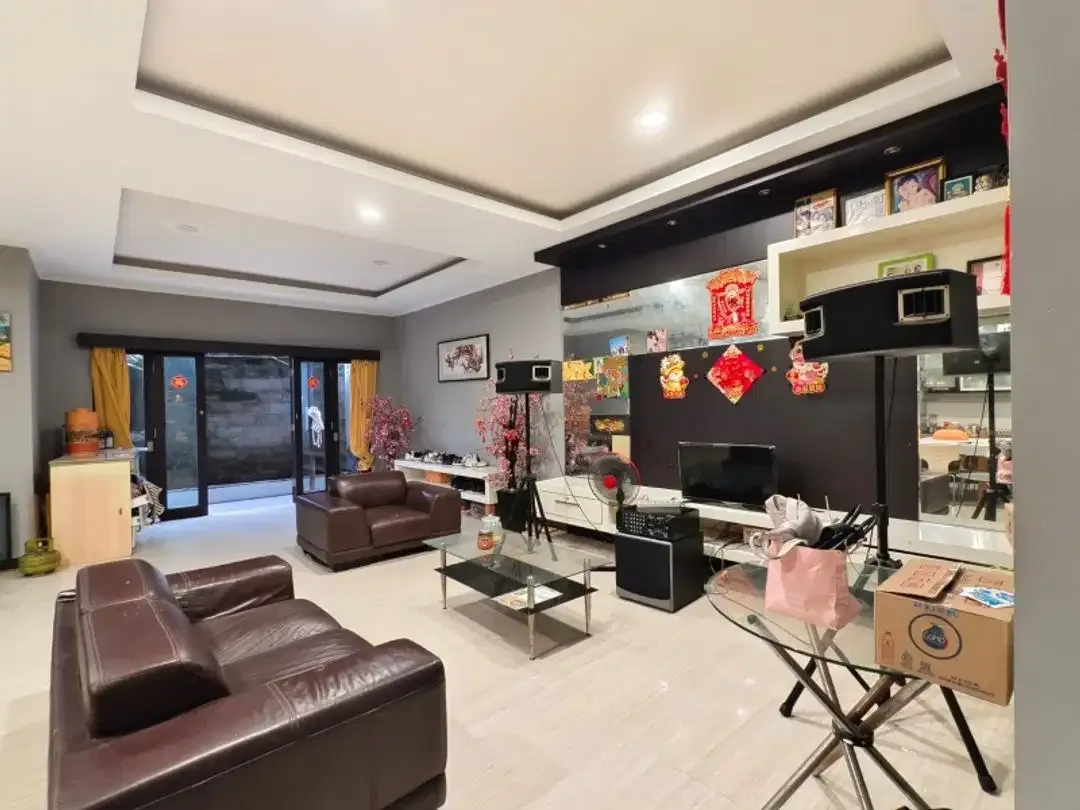 Rumah Modern Posisi Kuldesak di Tukad Pancoran - Image 5 of 10