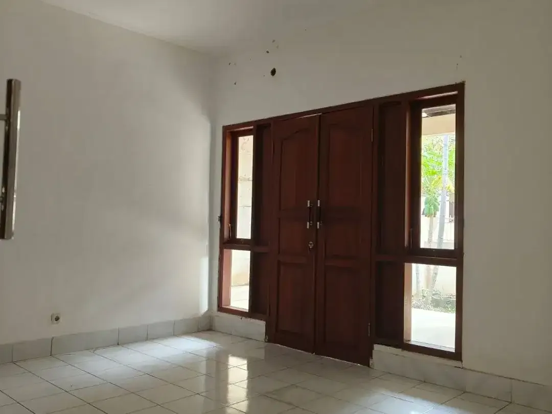 FOR SALE TANAH BONUS BANGUNAN SIAP HUNI BEBAS BANJIR LOKASI SUPER PREMIUM RENON - Image 2 of 10