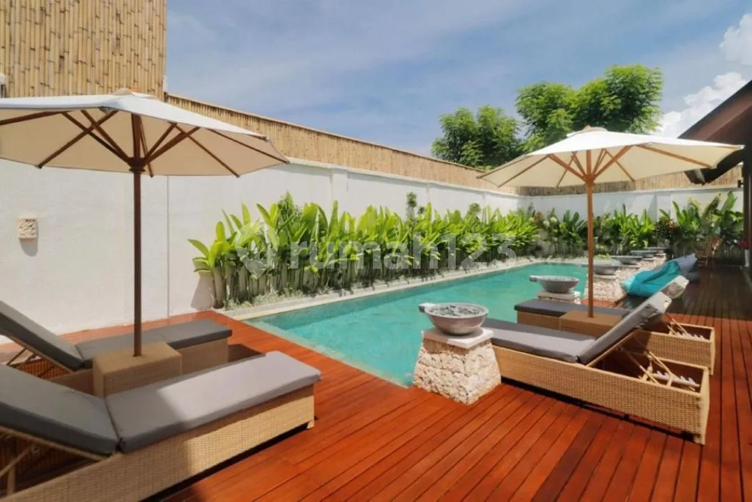 Dijual Villa dan Rumah Lokasi di Jalan Belimbing Sari Pecatu, Kuta Selatan - Image 3 of 4