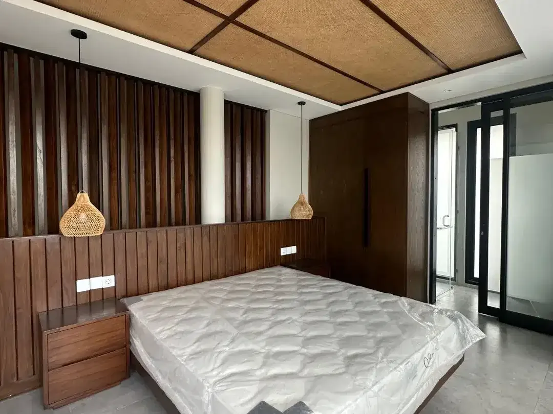 Brand New Villa Modern Tropis 3 Lantai Canggu 5 Menit menuju Pantai Batu Bolong Canggu - Image 5 of 10