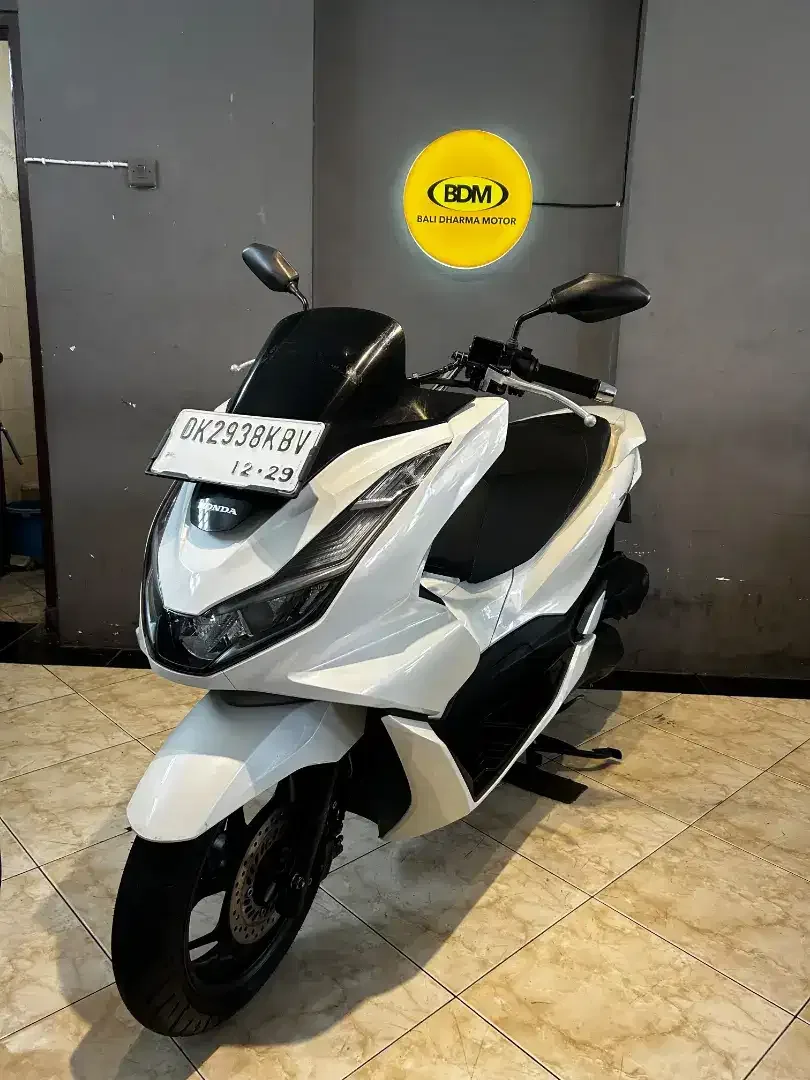 DP 500K / BUNGA MENURUN 2% / HONDA PCX 160 TAHUN 2024 - Image 4 of 7