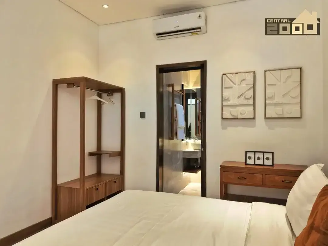 Villa For Sale & Rent In Kerobokan, Badung Bali - Image 8 of 10