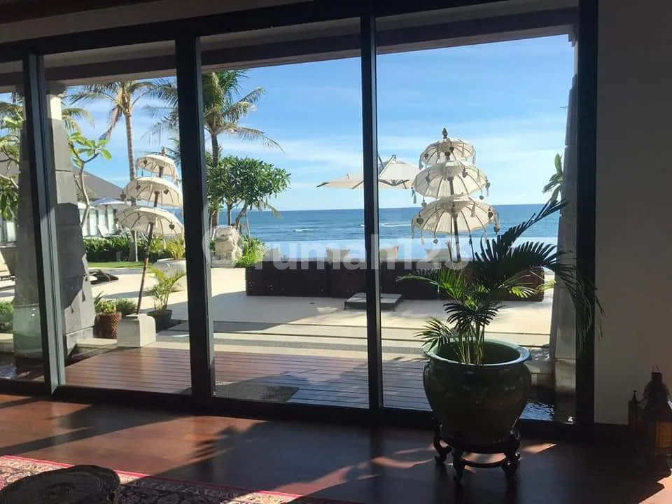 Jual Cepat Luxury Beachfront Villa di Pantai Cemagi, Bali - Image 4 of 4