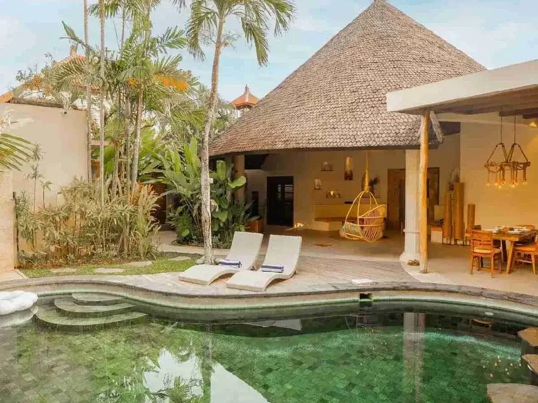 Luxury Villa Berawa Canggu, 500m Walking Distance to Beach - Image 1 of 10