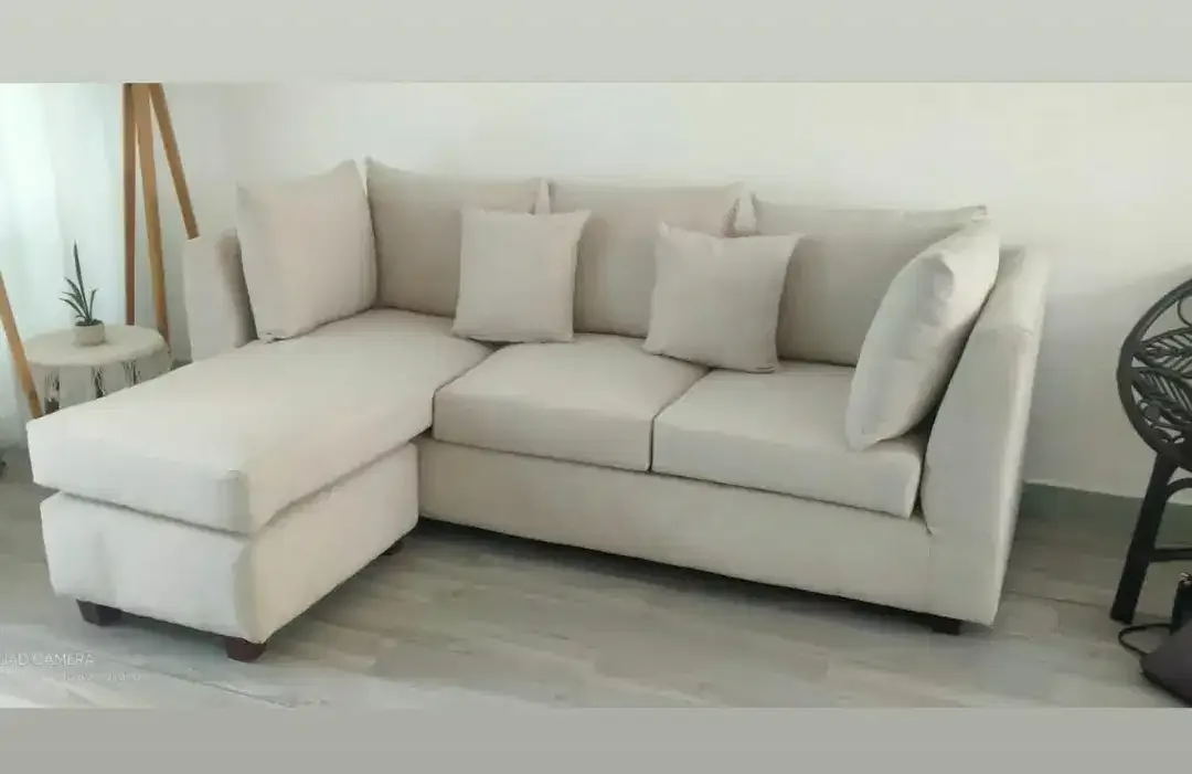 Sofa selonjoran warna hitam kulit oskar bunus bantal , Mitra Sofa Bali - Image 2 of 3