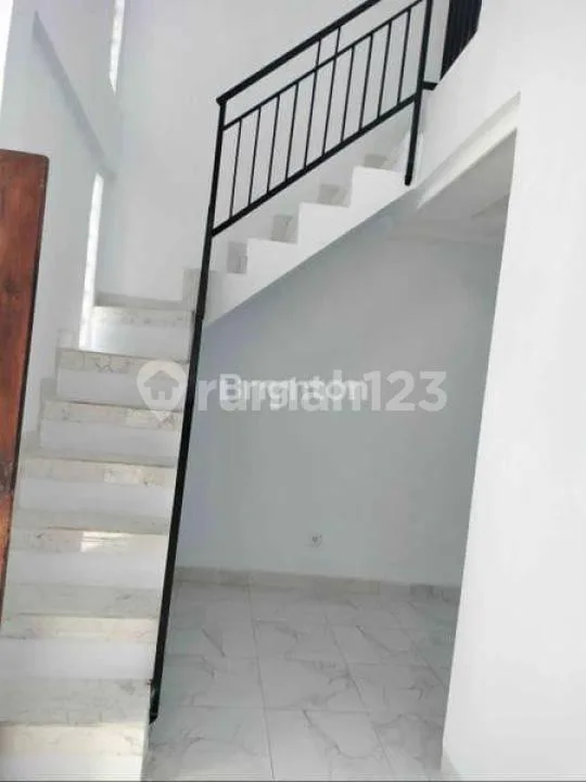 Rumah Baru 2 Lantai Panjer - Image 3 of 4