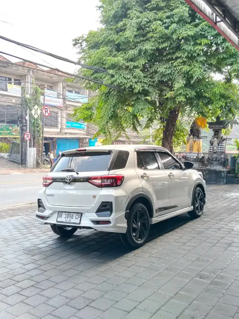 RAIZE GR SPORT TURBO 2023 ASLI BALI KM 20 RB SEPERTI BARU - Image 3 of 10