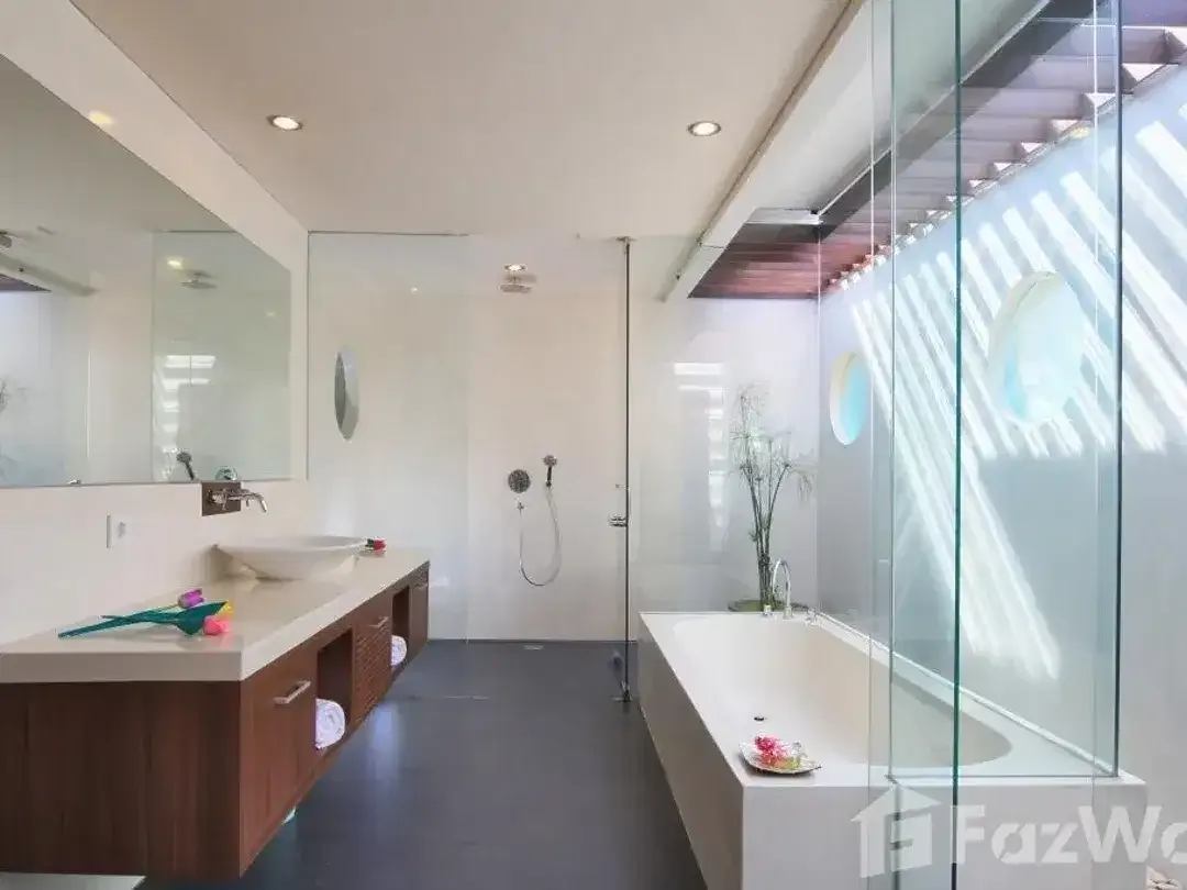 4 Bedroom Villa for sale in Seminyak, Bali - Image 10 of 10