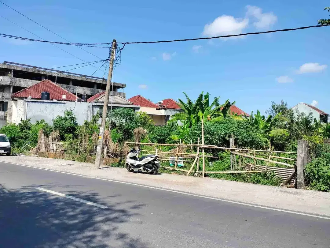 TANAH COCOK UNTUK GUDANG DAN USAHA
DI JUAL TANAH POSISI JALAN UTAMA PENAMPARAN GATSU BARAT DENPASAR - Image 5 of 7