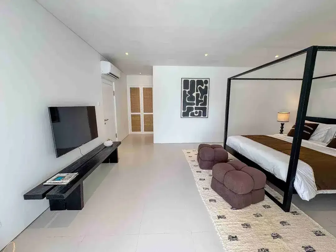4 BEDROOMS VILLA IN CANGGU BERAWA FOR SALE - Image 7 of 10