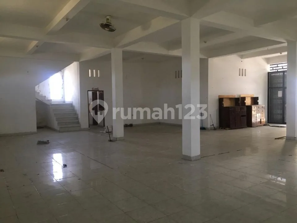 Dijual Cepat Ruko 2 Lantai Lokasi Strategis Gianyar - Image 3 of 4