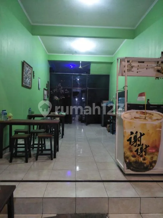 Ruko 2 Lantai di Denpasar Utara - Bersih, Terawat & Siap Dimanfaatkan - Image 2 of 4