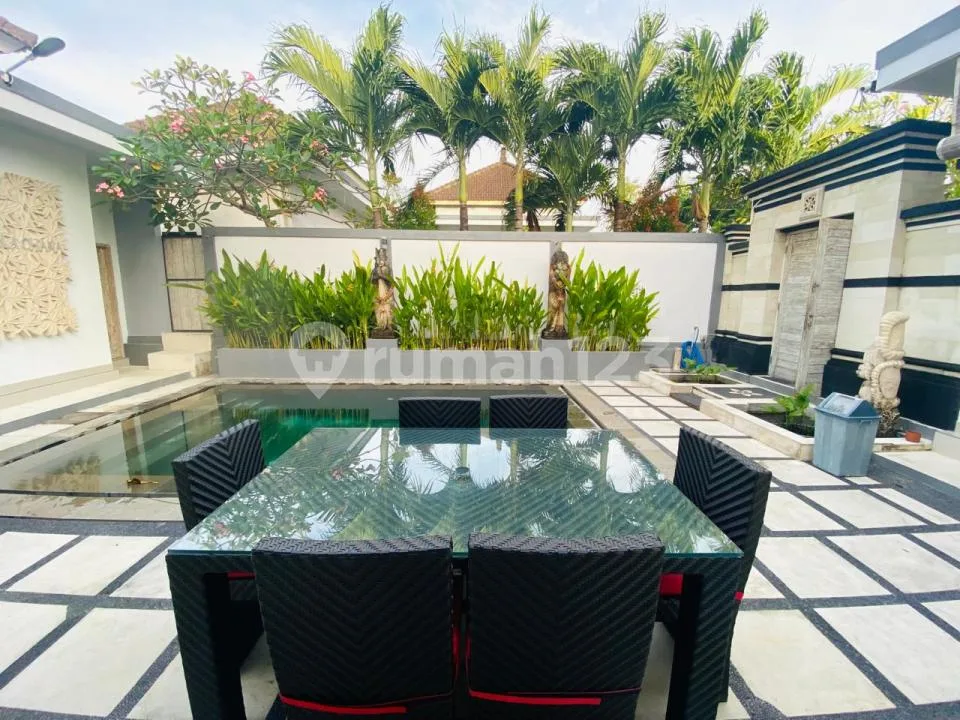 Huge Land Area Villa In Umalas With Billiard Table - Image 2 of 4