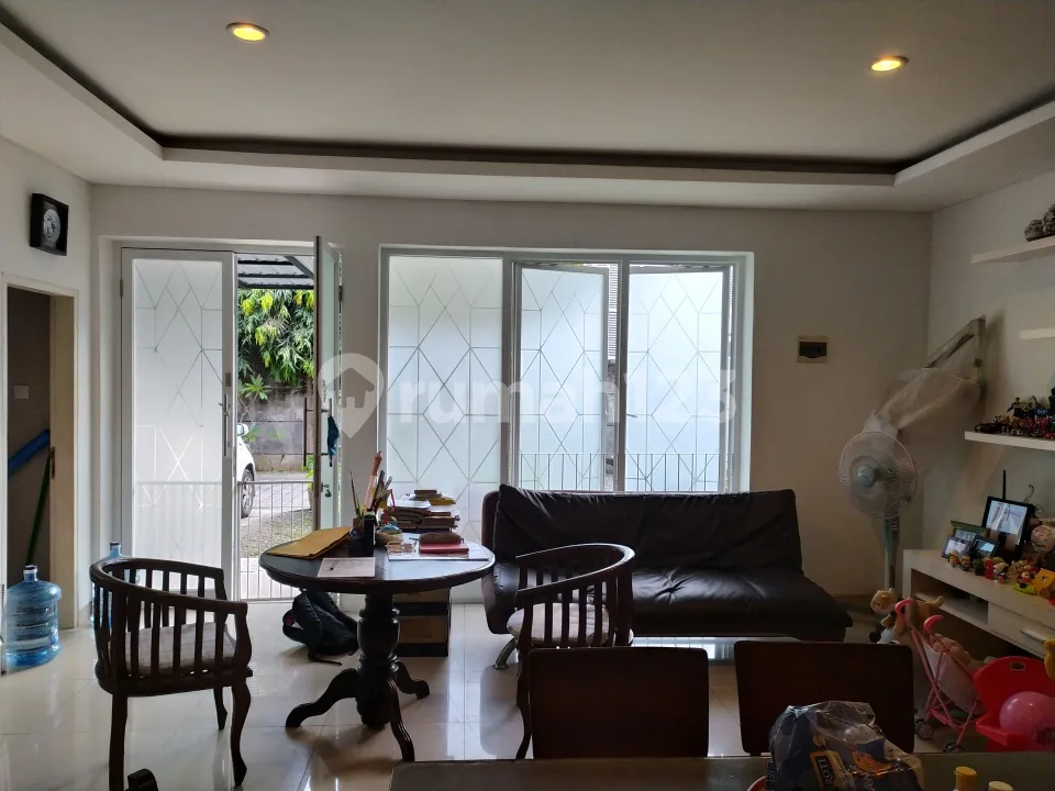 Rumah Modern Minimalis Siap Huni di Perumahan Nyaman di Renon, Dekat Kampus Udayana, Sanur & Plaza Renon, Denpasar - Image 3 of 4