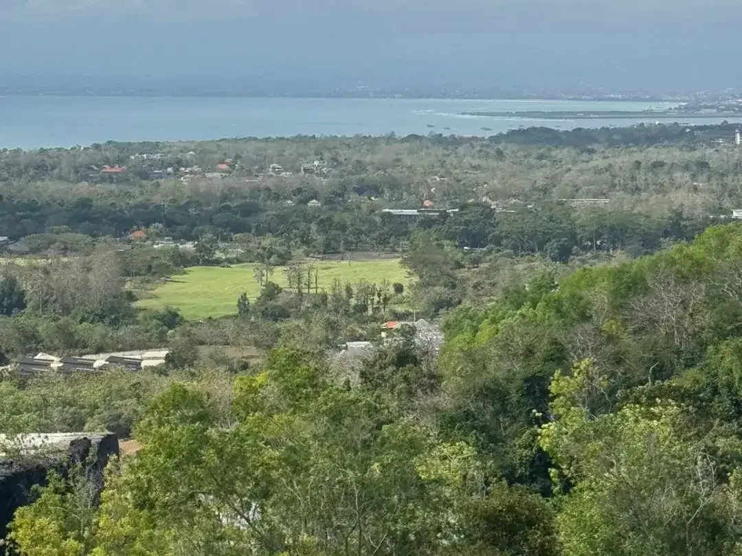 TANAH DI JUAL ATAU DI SEWAKAN VIEW LAUT LOKASI BINGIN CEMONGKAK - Image 7 of 10
