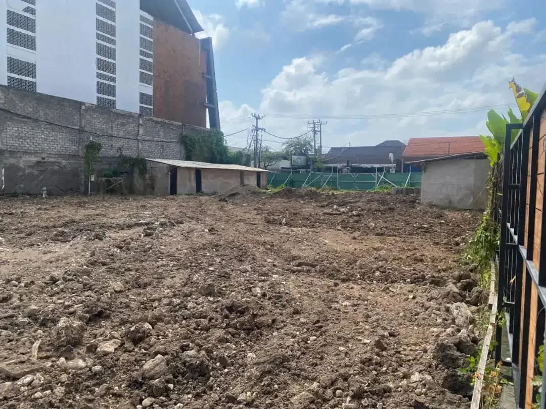 DIJUAL TANAH SHM 14 ARE DI SEMINYAK – WALKING DISTANCE TO BEACH! - Image 2 of 5