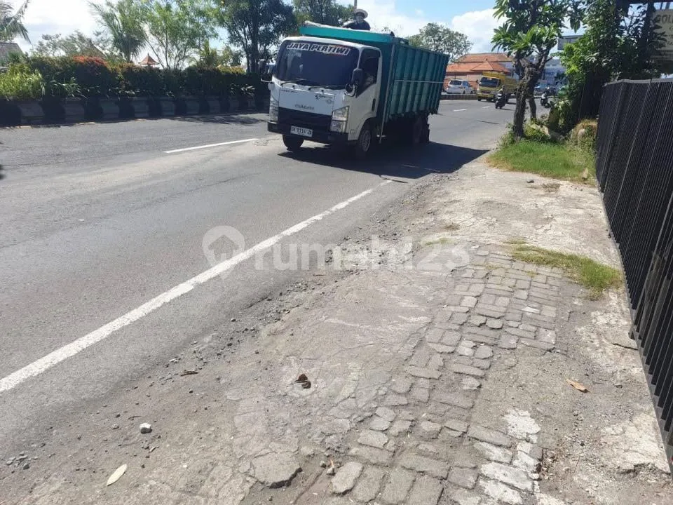Rumah + Gudang - By Pass Ngurah Rai (Suwung), Denpasar, Bali - Image 4 of 4