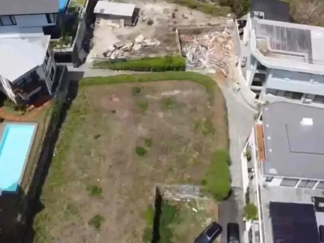 SMALL PLOT VIEW OCEAN JUST ONLY 600 METERS TO SAVAYA BEACH CLUB AT ULUWATU - Image 3 of 6