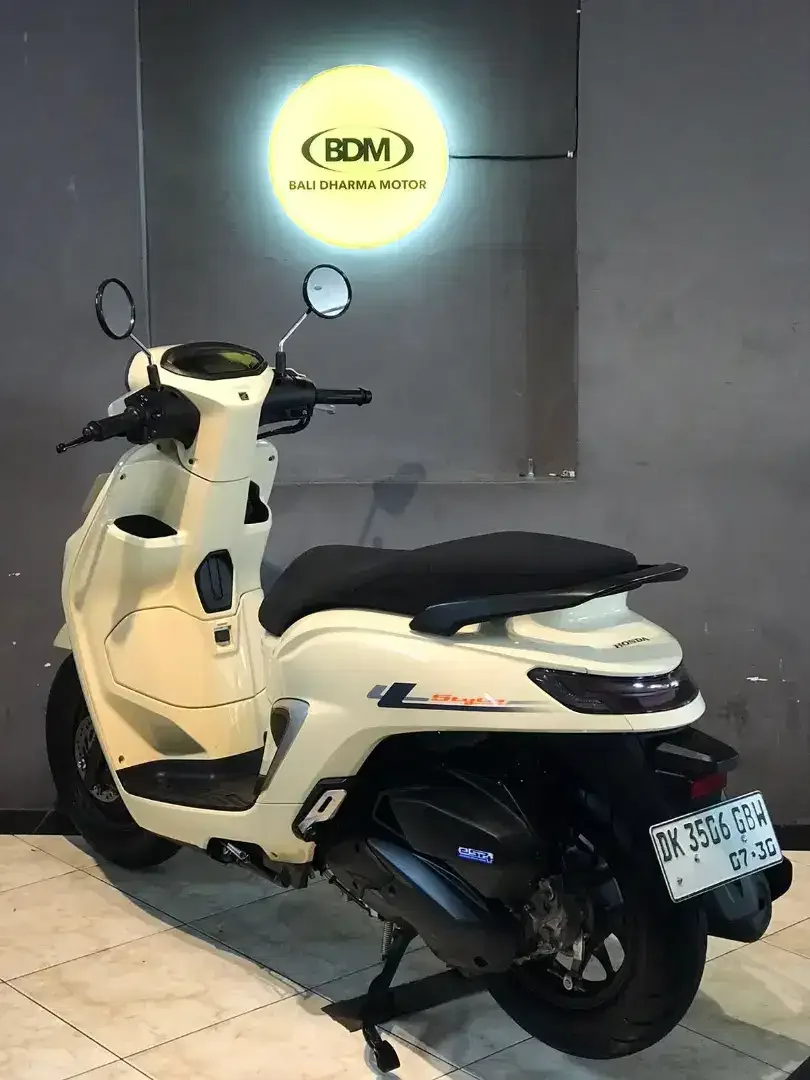 Honda stilo 160 CC thn 2025 cash. Bali dharma motor - Image 1 of 4