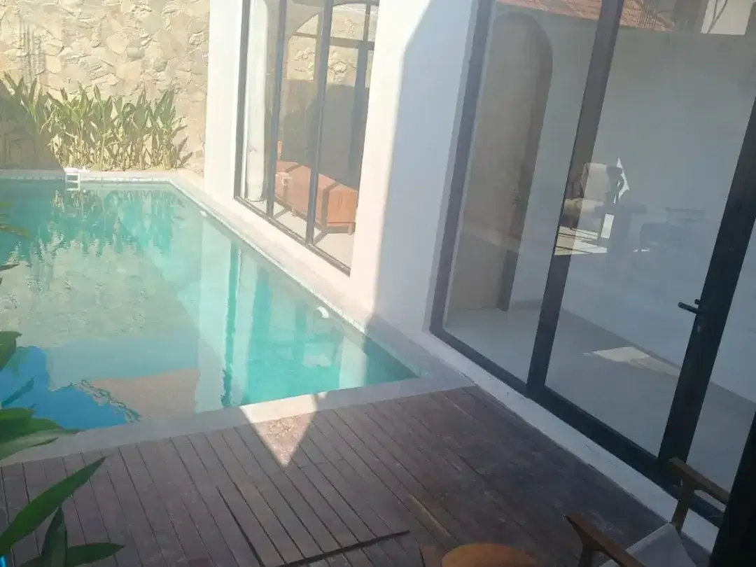 FOR RENT BRAND NEW VILLA PRIVAT PREMIUM LOCATION NEAR BEACH BALANGAN - Image 1 of 10