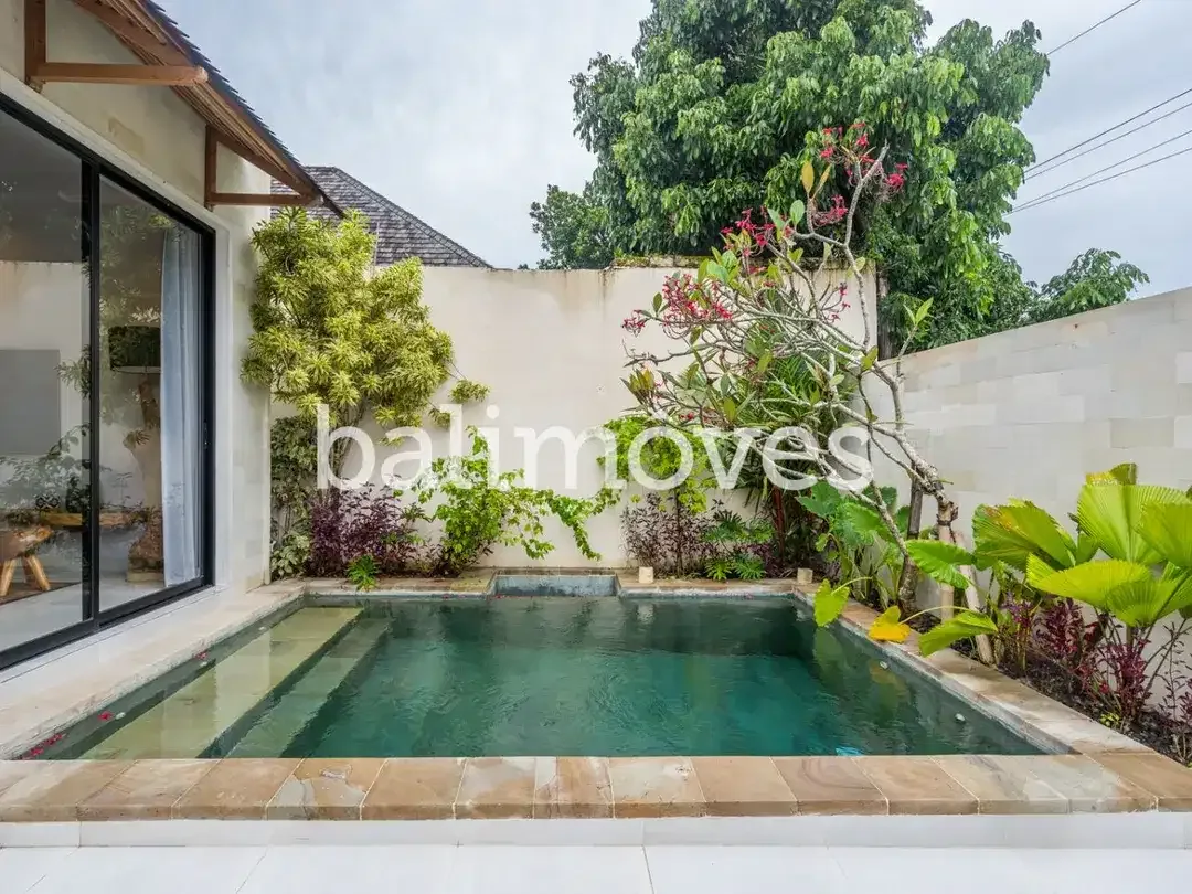 Villa Baru dengan Tiga Kamar Tidur yang Menawan di Sanur - Image 10 of 10