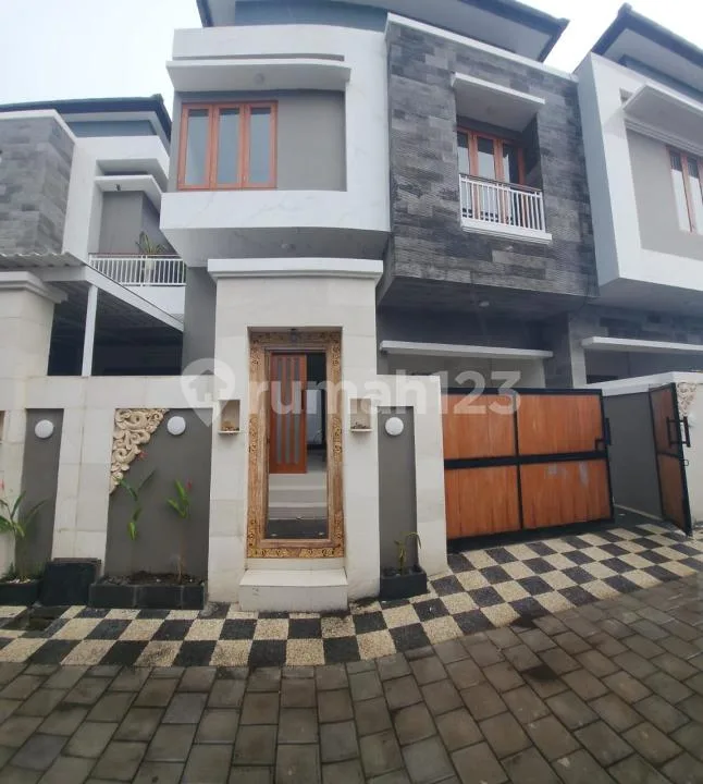 Best Value! Villa Modern 2 Lantai di Sanur Dekat Pantai & International Hospital - Image 1 of 4