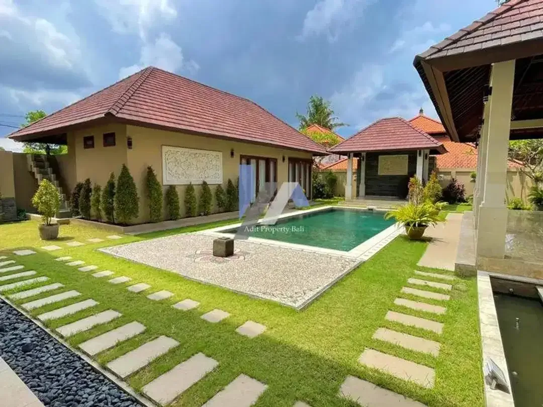 Villa Batursari sanur denpasar - Image 1 of 9