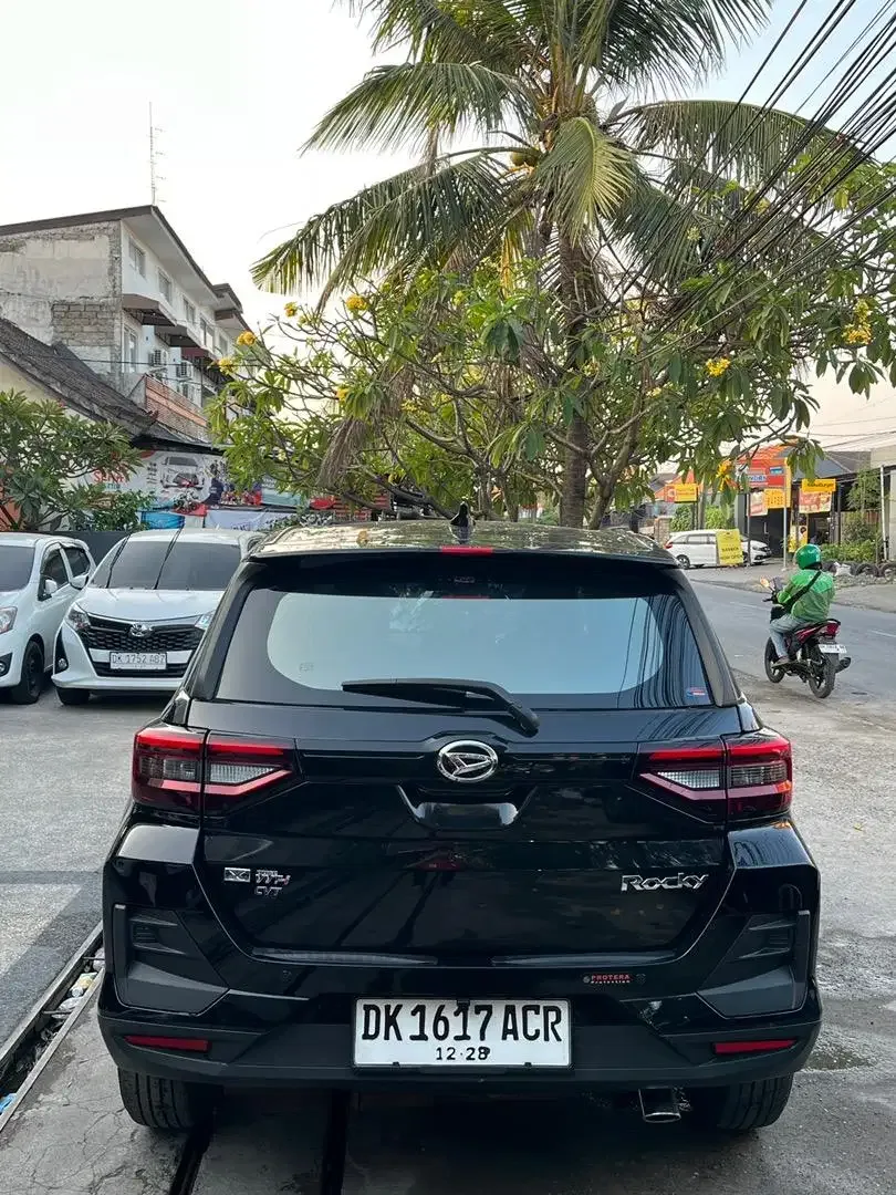 Daihatsu Rocky X 1.2 CVT Odo 7.000 Asli Bali -DP 20 JT - Image 6 of 10