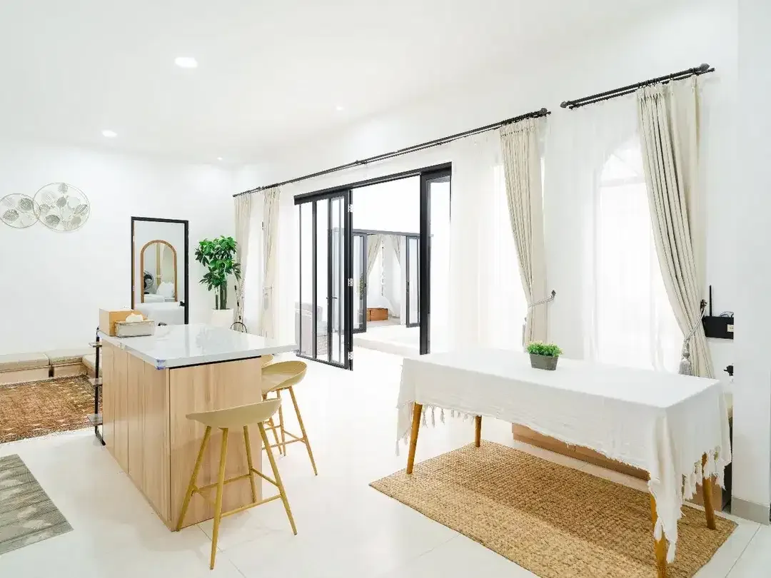 Villa lokasi sangat strategis di Kerobokan Canggu Bali - Image 3 of 10