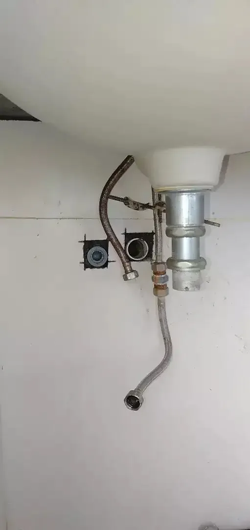 Tukang pompa air,water heater,kloset duduk,wastafel,kuras Tandon,kran - Image 4 of 9