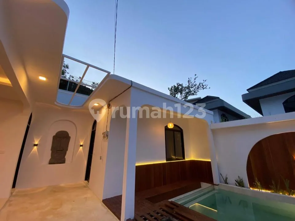 Villa Mediterranean Full Furnished Pool Strategis di Nusa Dua - Image 4 of 4