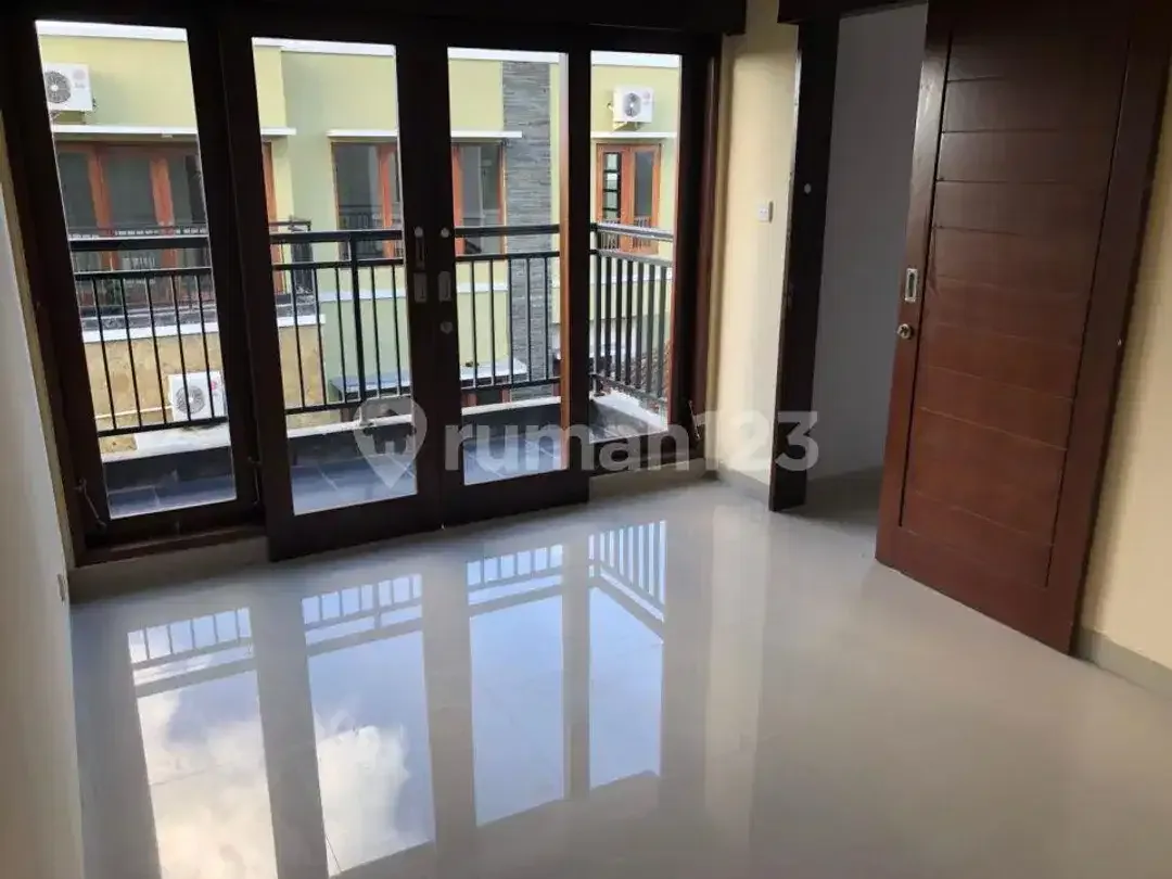 Dijual Villa Estetik Cocok untuk Hunian Maupun Investasi - Image 5 of 10