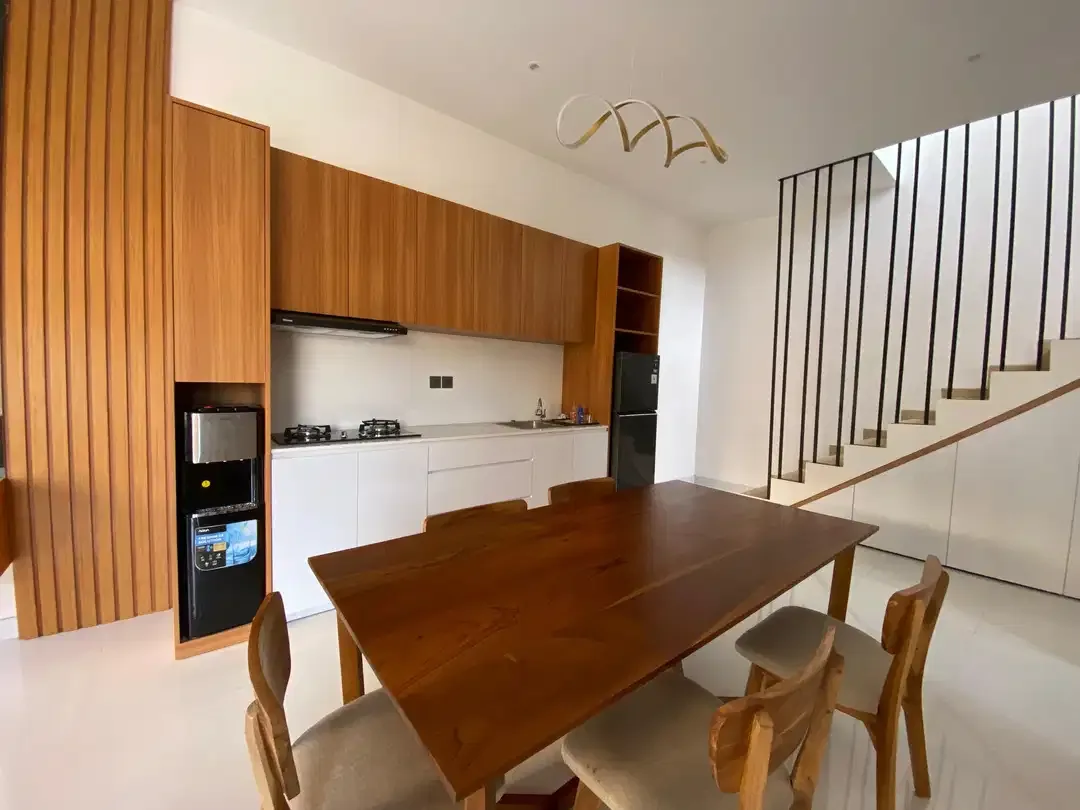 VILLA 4BR NEW MINIMALIS MODERN FURNIHSHED LOKASI JIMBARAN - Image 6 of 10