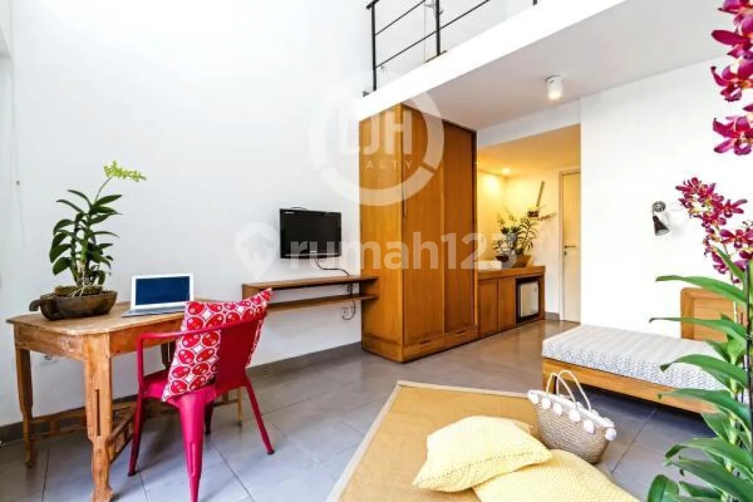 Beautiful Guest House With Modern Design In Padangsambian Denpasar - Image 4 of 4