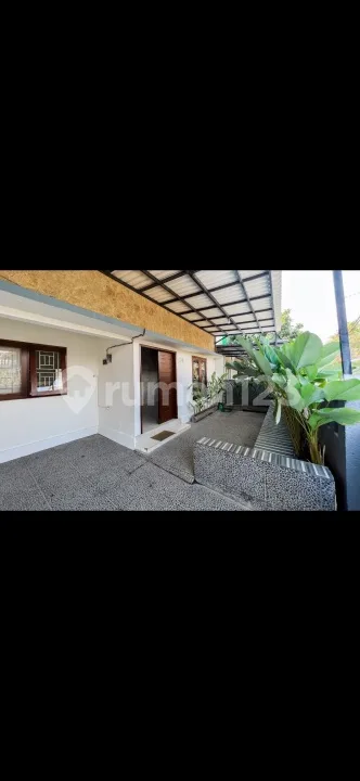 Disewakan Rumah Strategis dan Luas Jimbaran Bali - Image 2 of 4